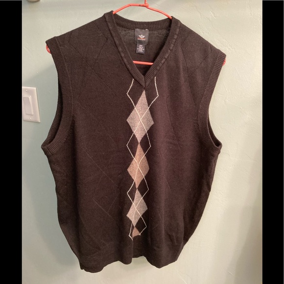 Dockers Other - Classy preppy Dockers dark grey v-neck sweater vest